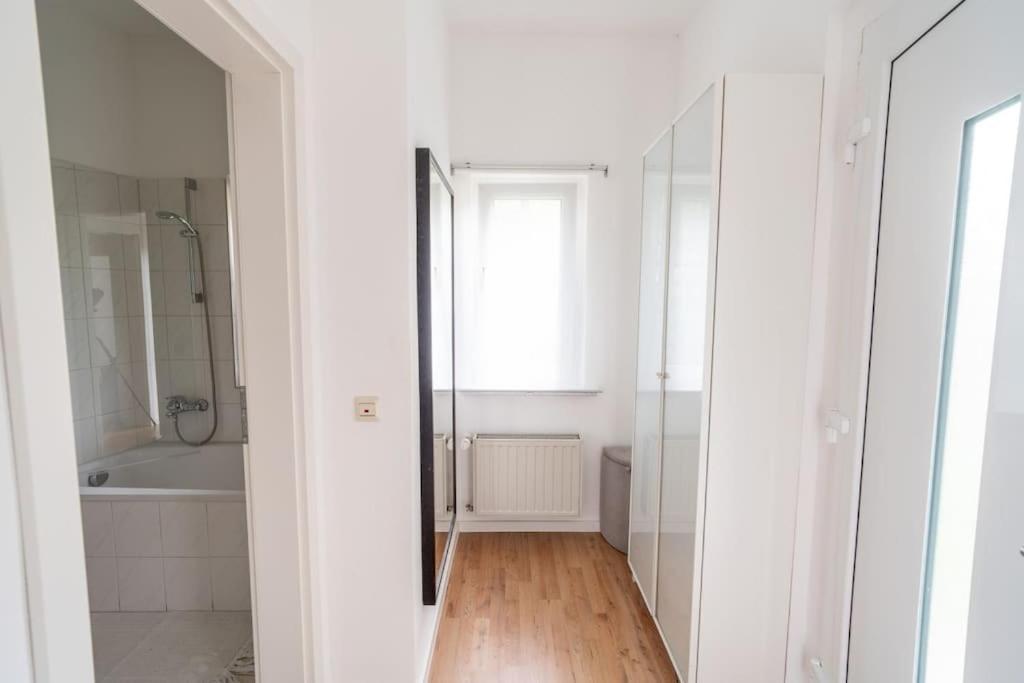 Wohnung Naehe Stadtzentrum Mit Wohnzimmer Und Kueche Koblencja Zewnętrze zdjęcie