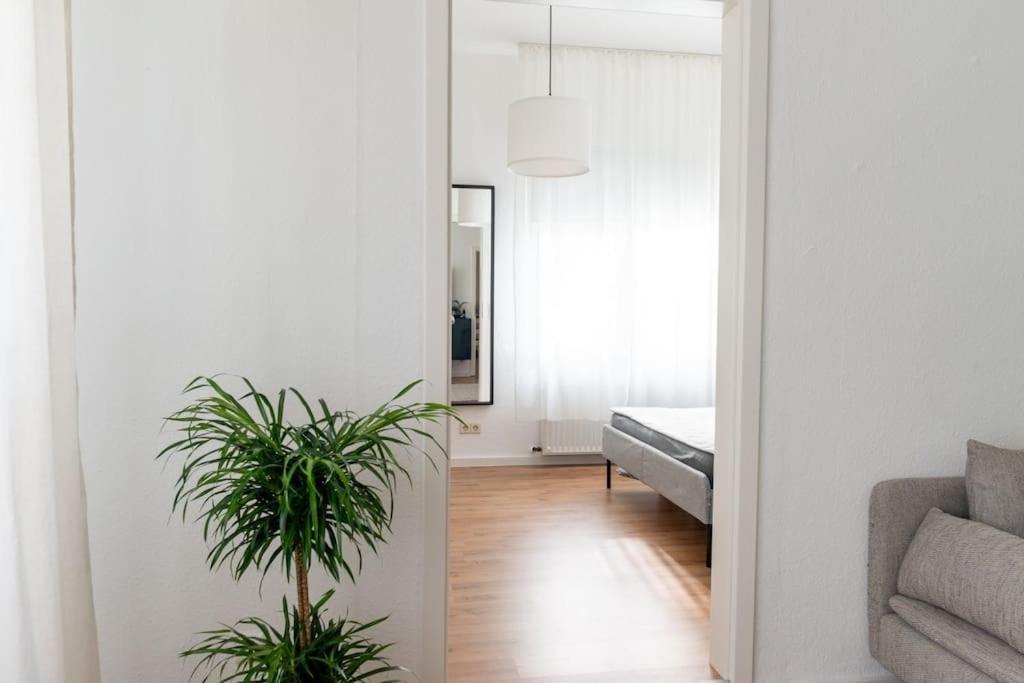 Wohnung Naehe Stadtzentrum Mit Wohnzimmer Und Kueche Koblencja Zewnętrze zdjęcie